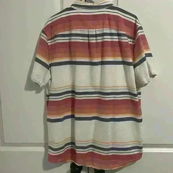 American Eagle Men’s Seriously Soft Striped Button up shirt size XL 100% Cotton - Picture 3 of 9